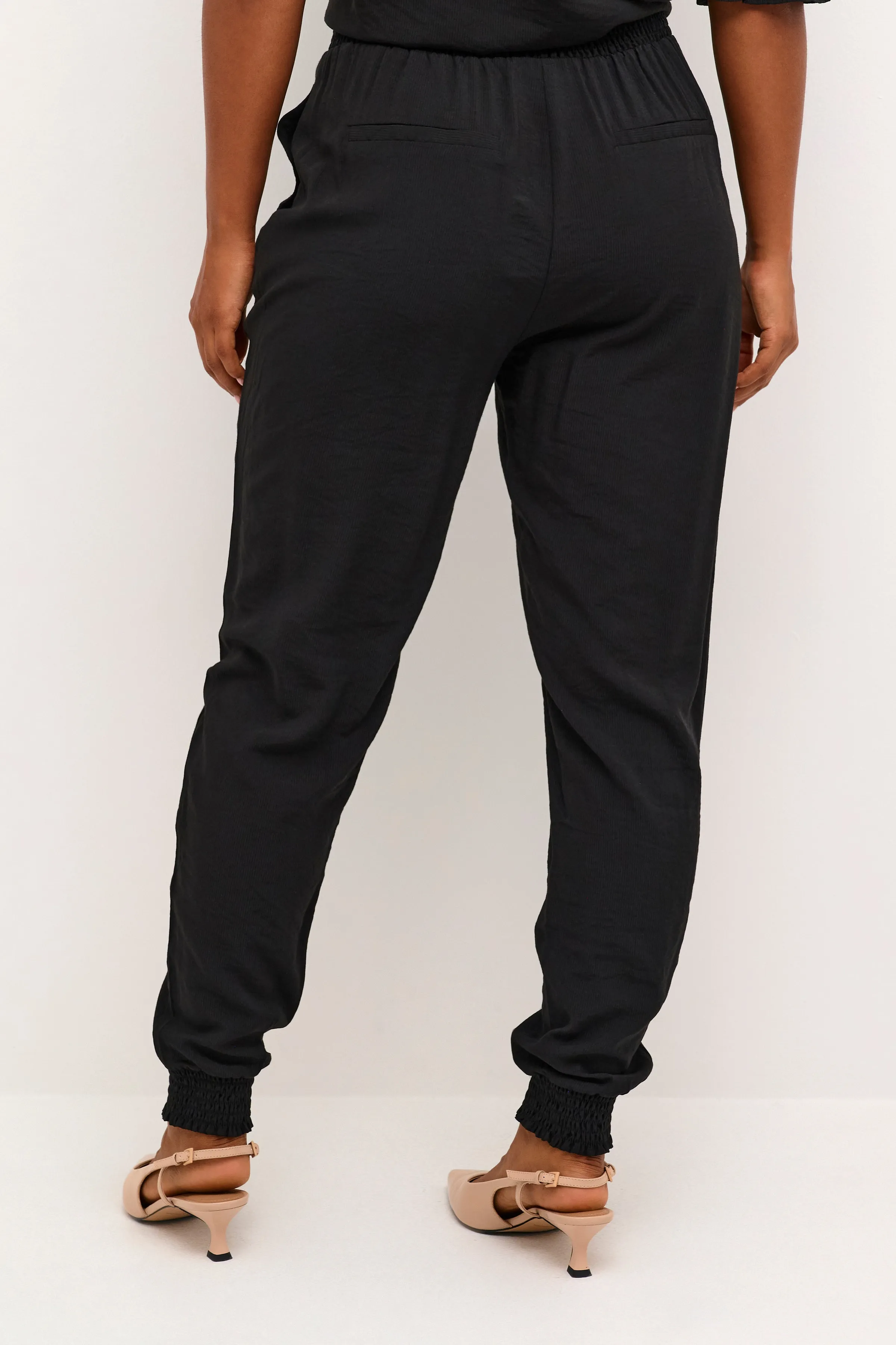 CRIrina Hose