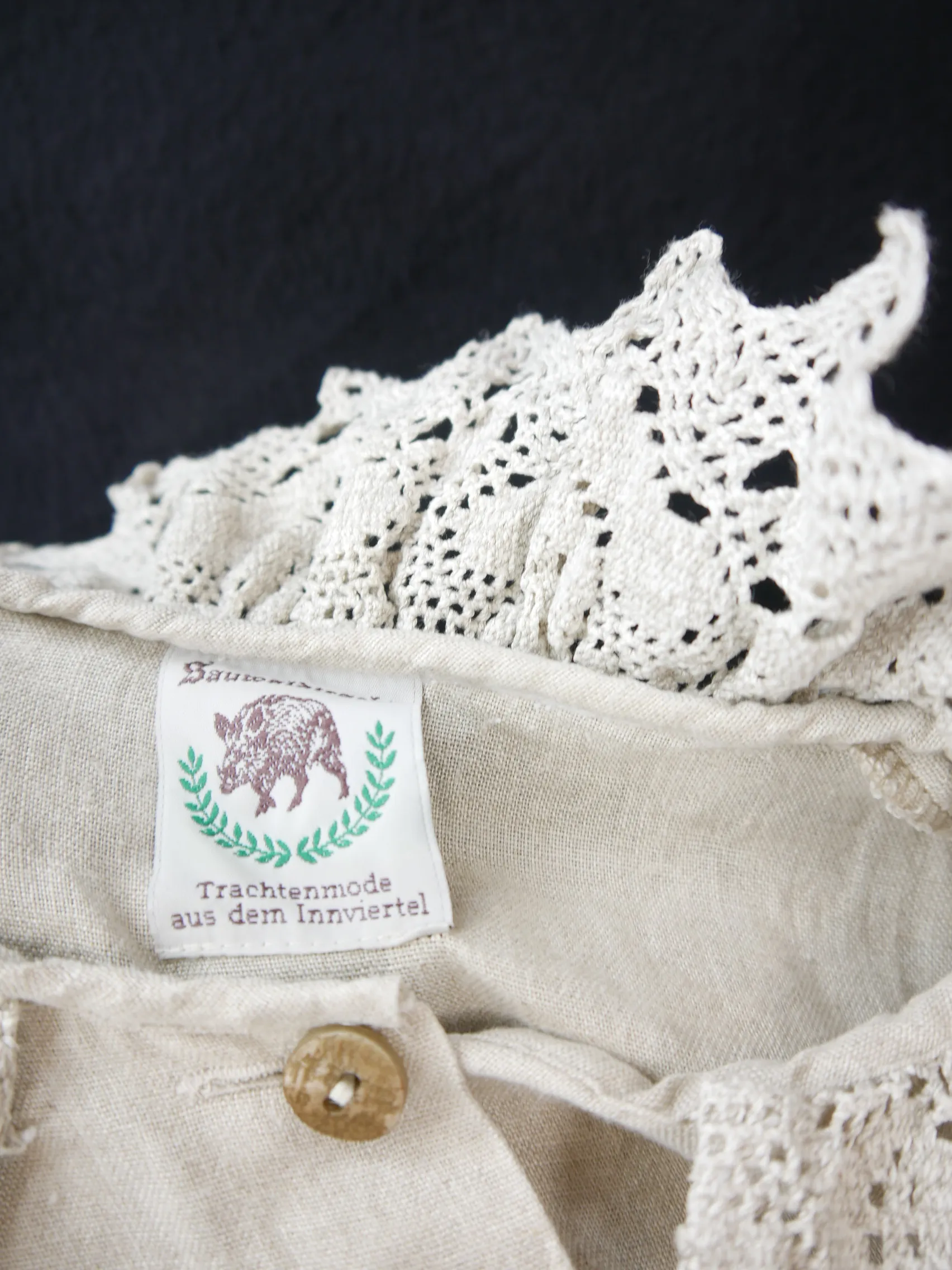 Gr.36 Dirndlbluse beige Bluse für Dirndl Sauwaldtracht Leinen mit Spitze B9593