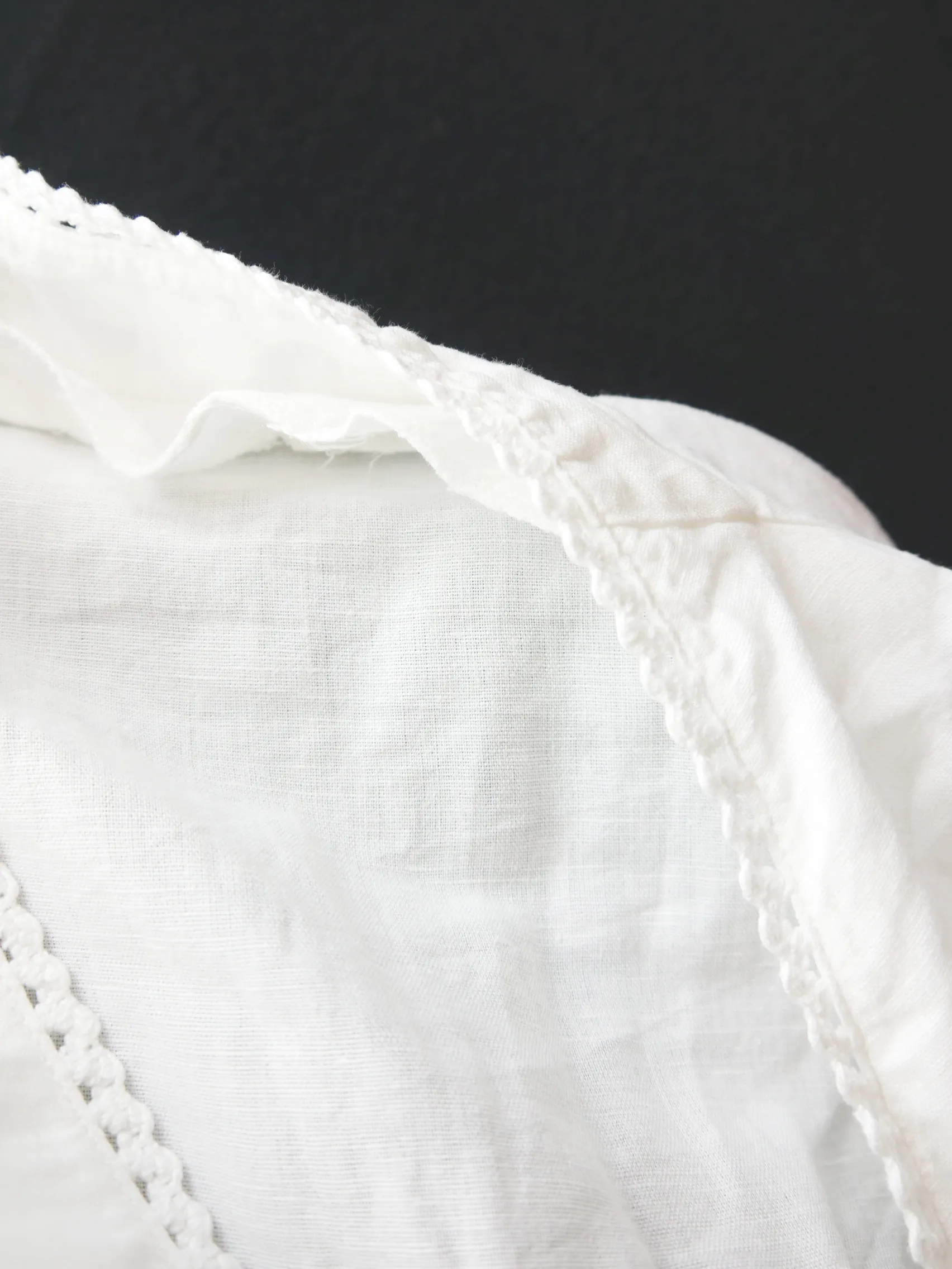 Gr.46 Dirndlbluse weiß Bluse für Dirndl Leinenmischung mit Spitze B10239