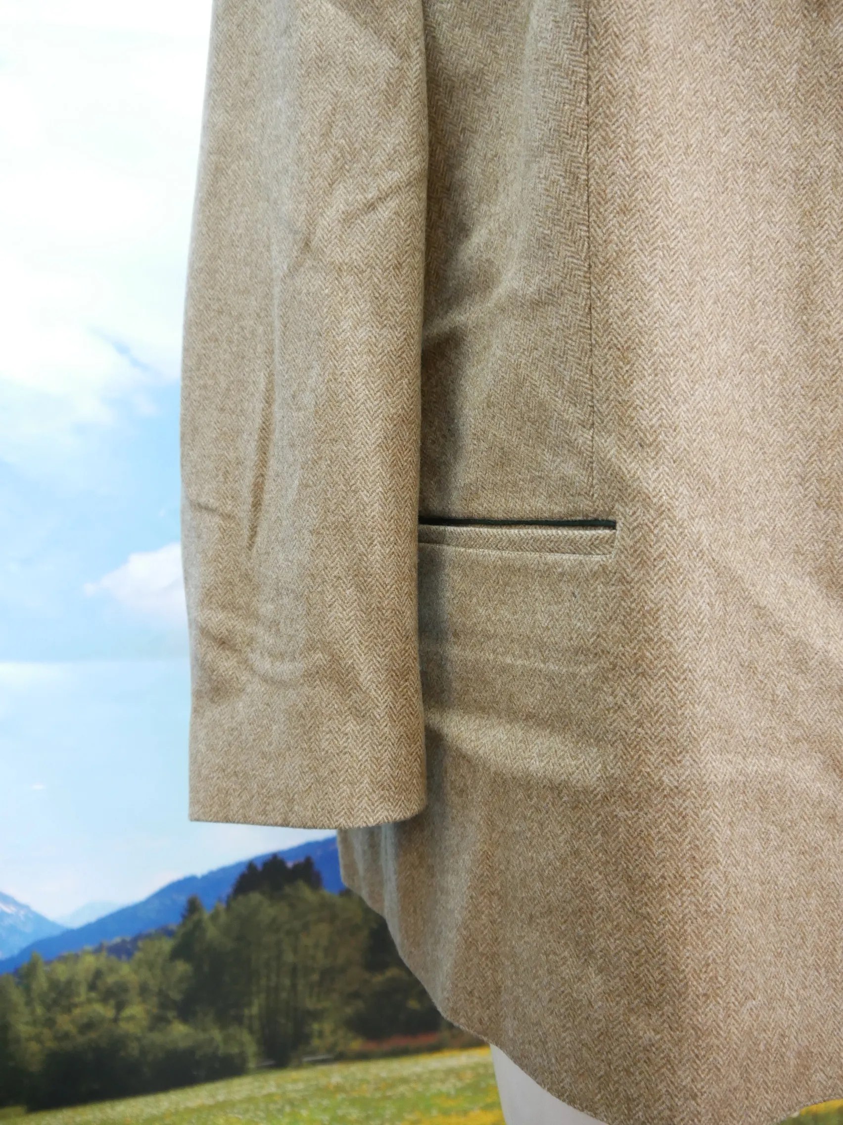 Lorenz Ganter neuwertig beige mit Hirschhornknöpfe Trachtenjacke Jacke Gr.52