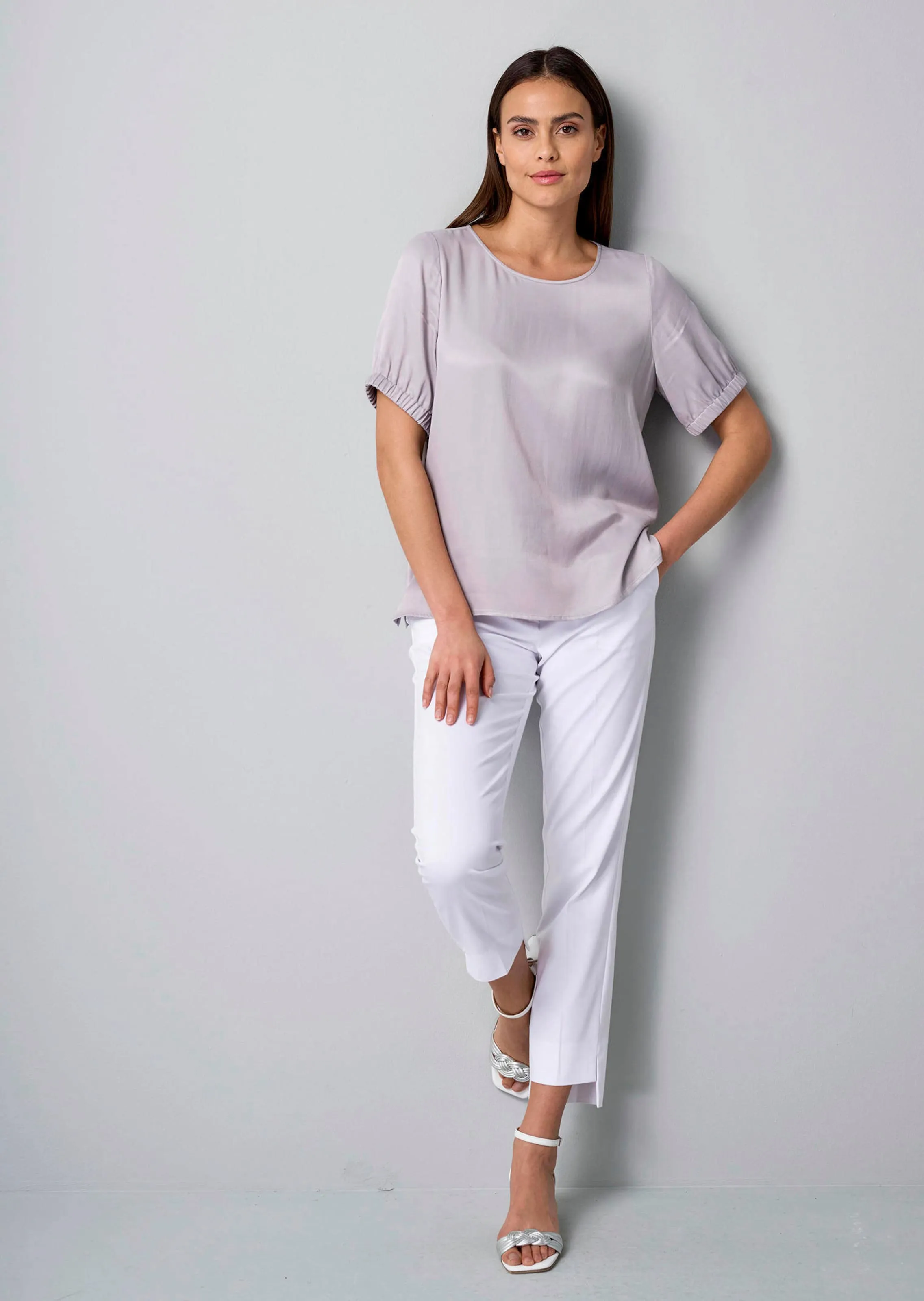 Pullover mit metallischem Garn