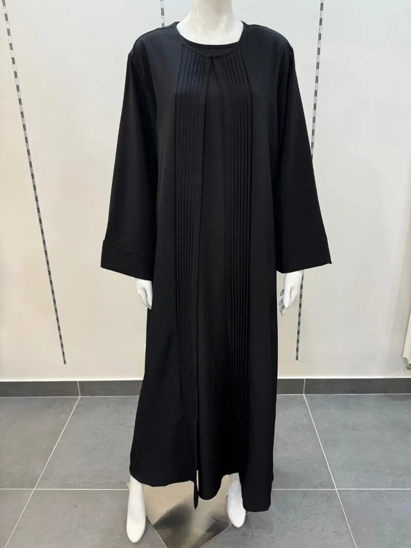 Set mit Unterkleid und Weste