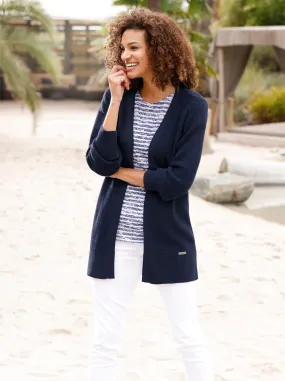 Strickjacke in marine