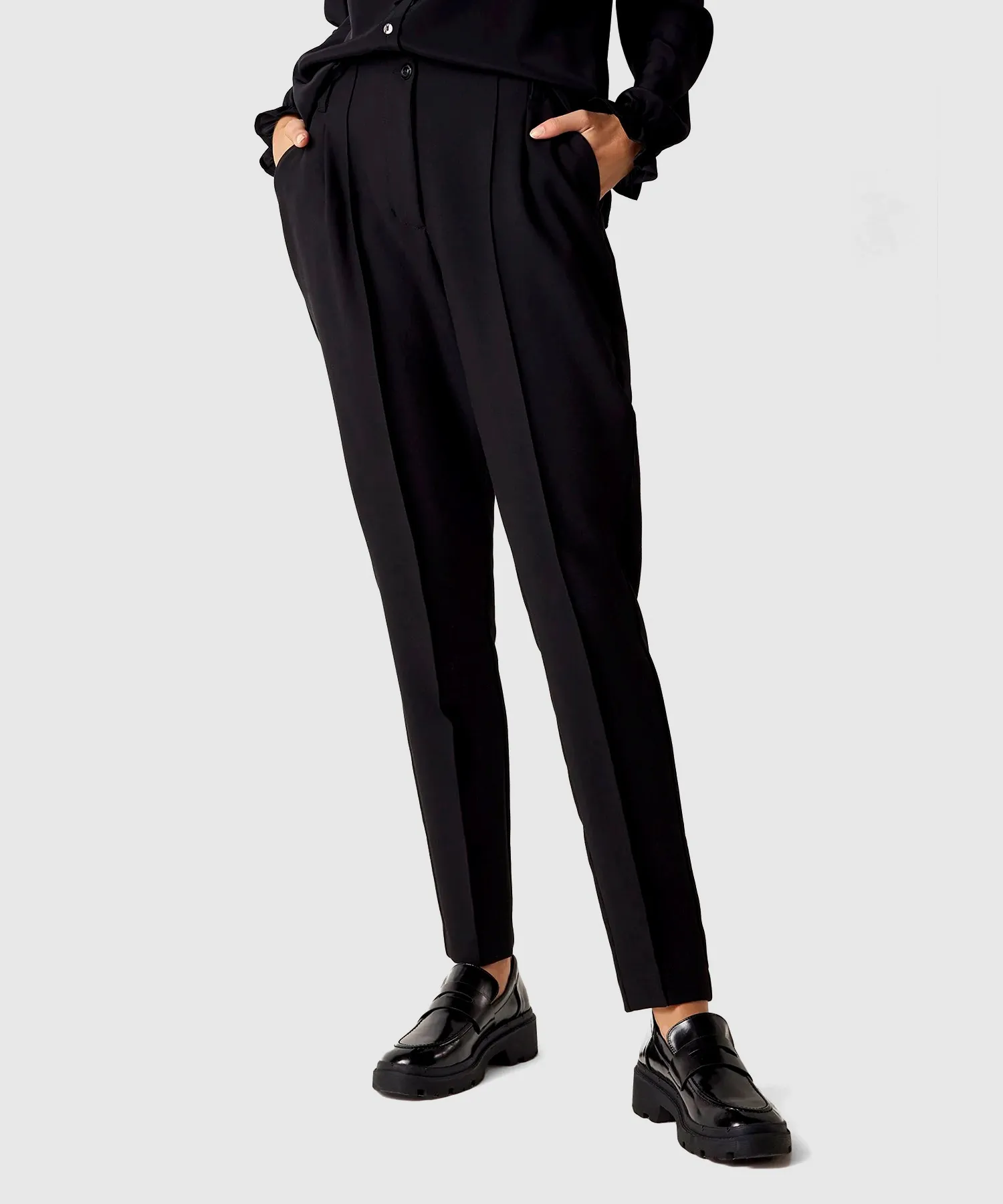 Summum Hose pintuck