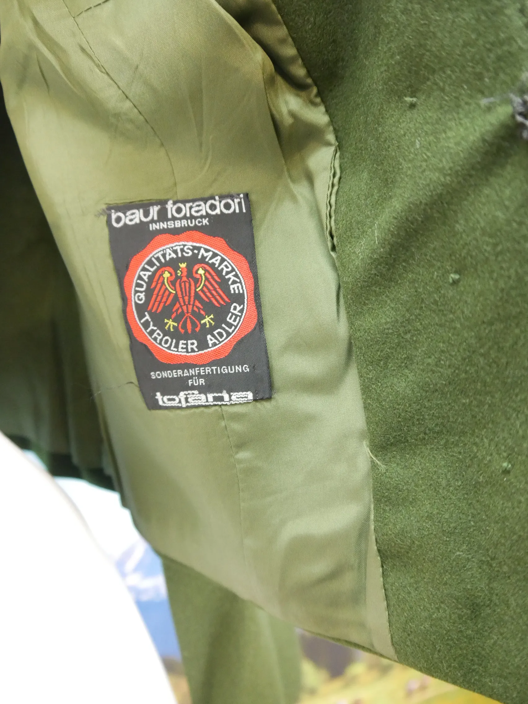 Tofana grün Loden mit Stickerei wunderschön tolle Trachtenjacke Jacke Gr.46