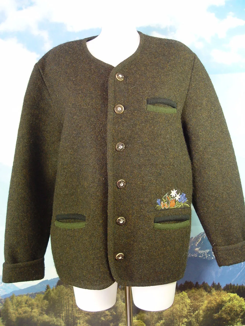 WESENJAK Walkjacke neuwertig lang & warmJanker mit Stickerei Trachtenjacke Gr.48