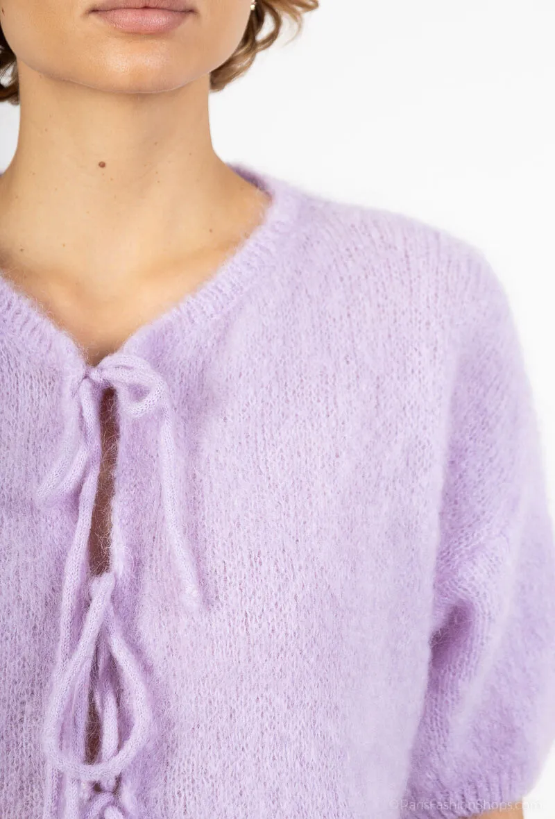 Weste aus 80 % Mohair mit geknoteten Bändern